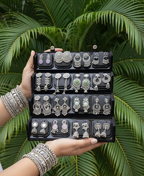 16 PC OXIDISED JHUMKA SET + FULL BLACK BOX